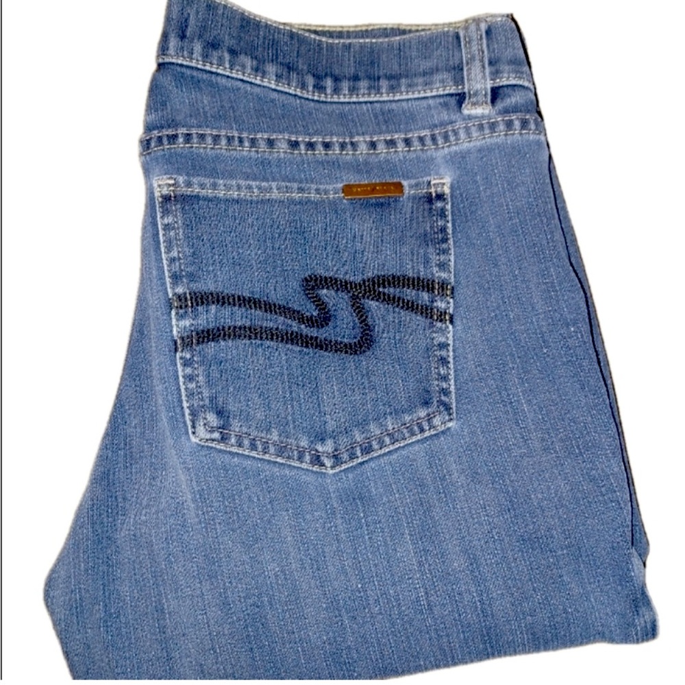 WHITE HOUSE, BLACK MARKET SIZE 2, WHITE HOUSE/ BLACKMARKET, WOMENS capis JEANS.